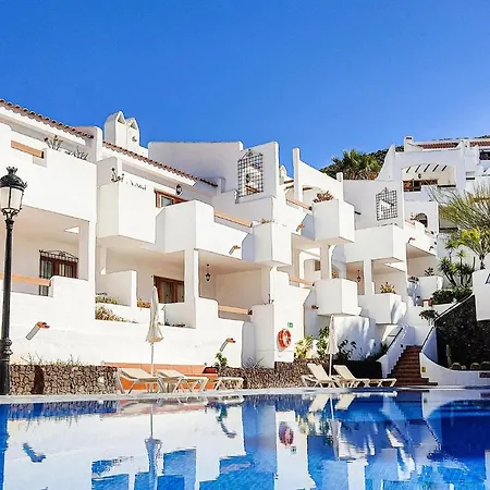 2 Bedroom Stunning In Los Cristianos *